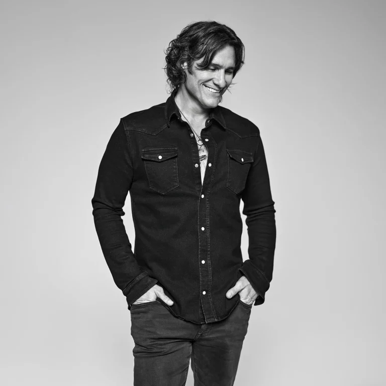 Joe Nichols Nov. 21